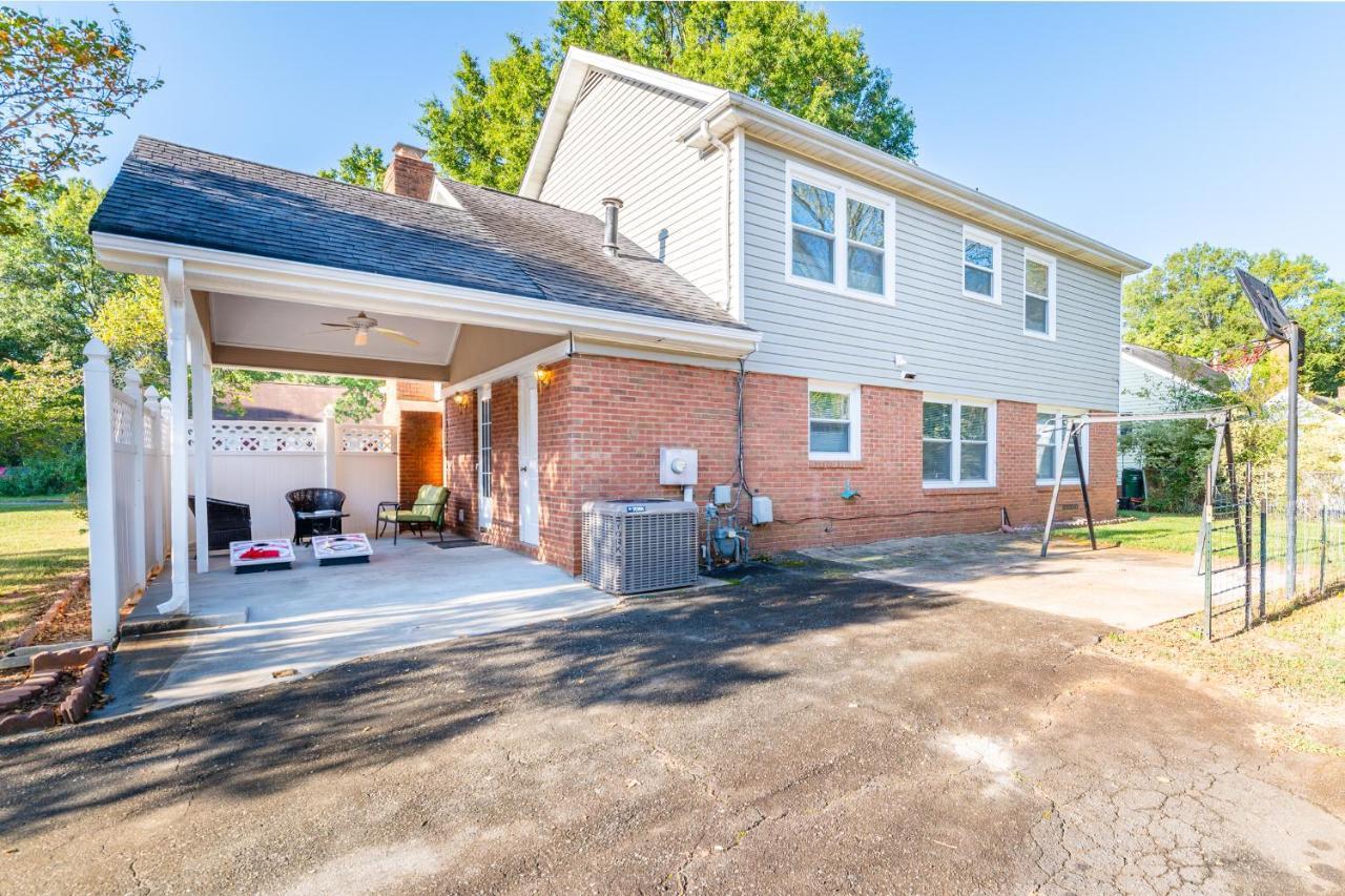 Centrally Located Spacious Abode Σάρλοτ Εξωτερικό φωτογραφία